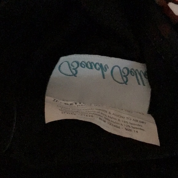 Beach Belle Swimsuit size 14 - Picture 7 of 7